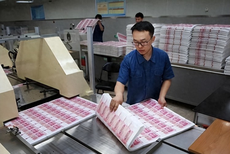 朝鲜越南的纸币，竟然是中国制造，如果缺钱能多印他们的货币吗？