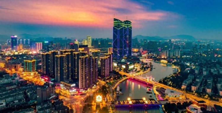 中国综合力百强城市排名，榆林第38，湖州第49，绵阳第84