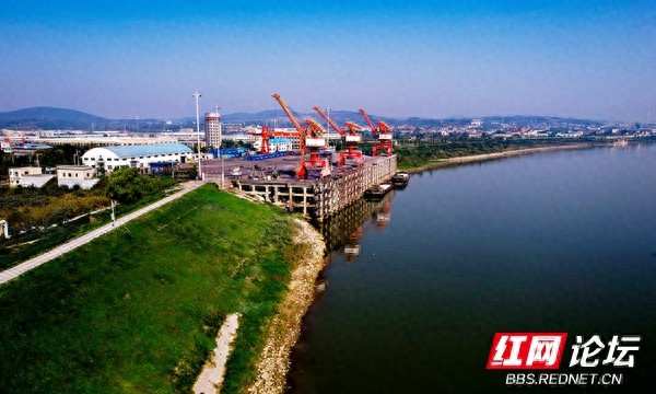 【每日一图@湖南】港口雄开万里流，这座码头见证了津市水运岁月