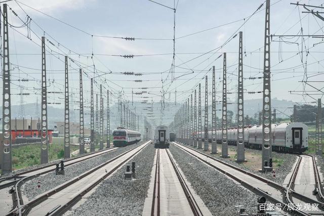 厉害了！中国帮忙修完铁路后经济翻了10倍非洲老铁直呼：感谢
